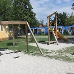 Happy Camp Mobile Homes In Terme Catez 4* Catez ob Savi