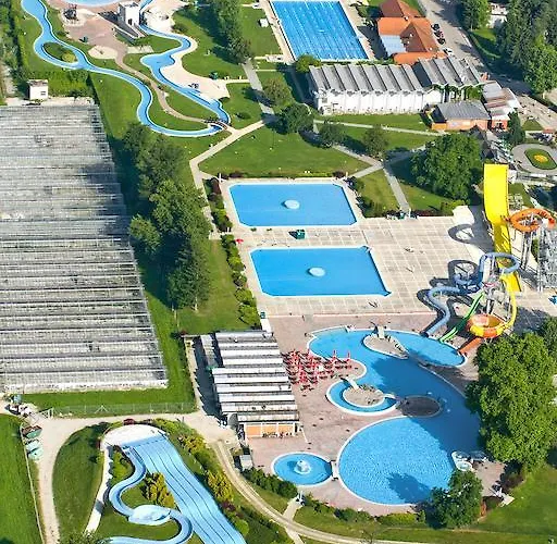 Happy Camp Mobile Homes In Terme Catez Campeggio Catez ob Savi