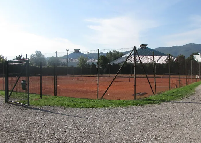 Happy Camp Mobile Homes In Terme Catez 4* Čatež ob Savi