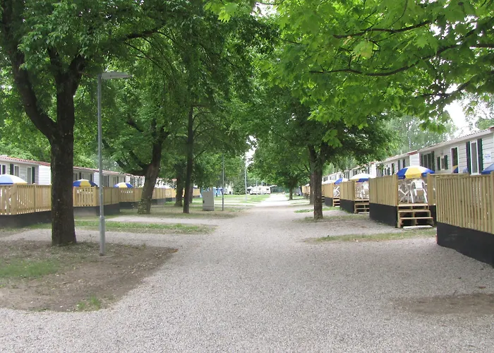 Happy Camp Mobile Homes In Terme Catez Kemping Čatež ob Savi