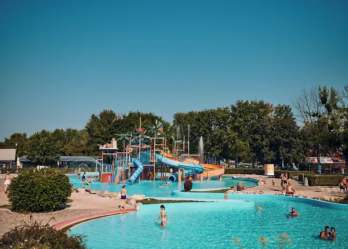 Campeggio Happy Camp Mobile Homes In Terme Catez 4*