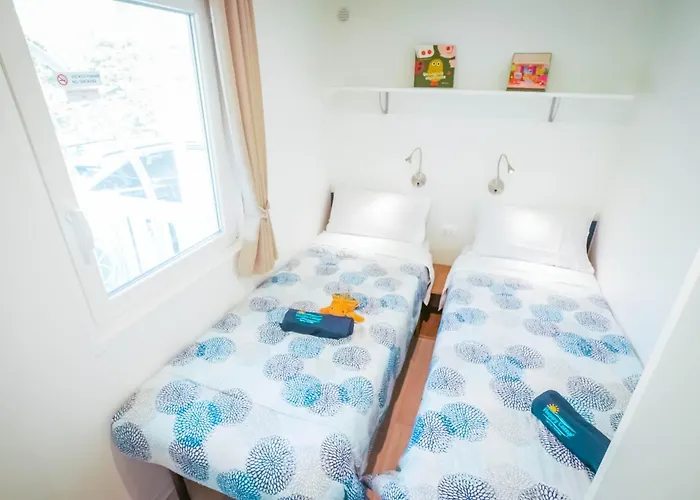 Kemping Happy Camp Mobile Homes In Terme Catez 4*